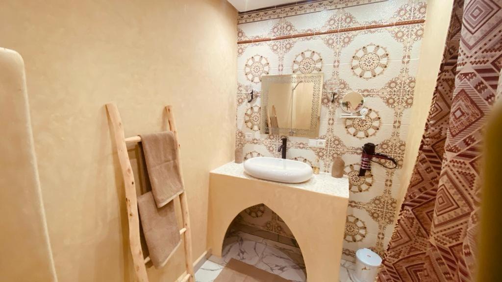 Riad & Spa Sous Le Soleil Chez Jerome Et Pamela Ch Marrakchi Marrakesh Eksteriør bilde